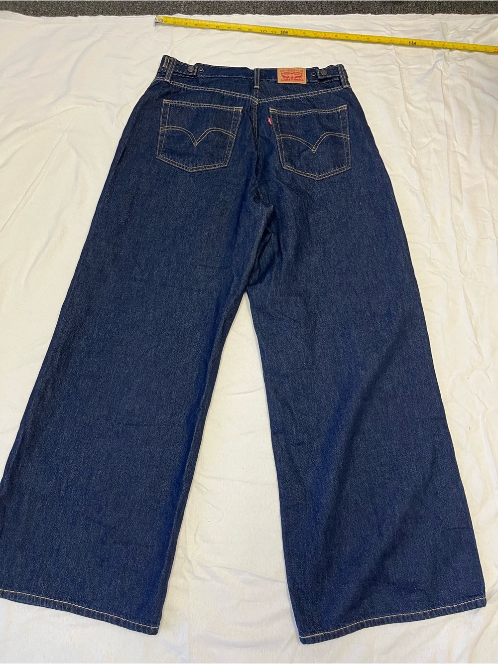 Levi's Relaxed Wide-Leg Dark Blue Denim Jeans